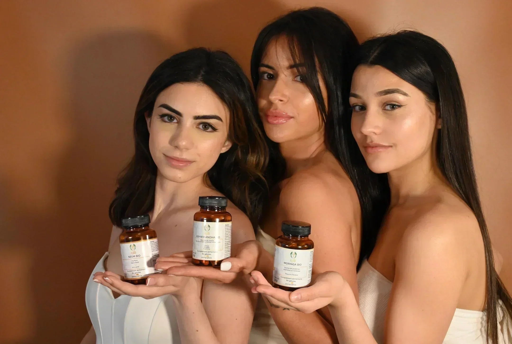 Une peau éclatante : les plantes ayurvédiques pour purifier et illuminer